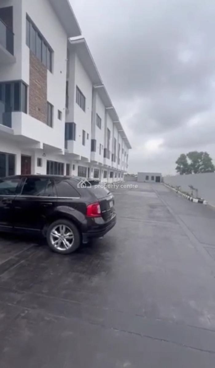 New 10 Units of 4 Bedroom Terraced Duplex with Bq Each, Pool & Gym, Lekki Phase 1, Lekki, Lagos, Terraced Duplex for Rent