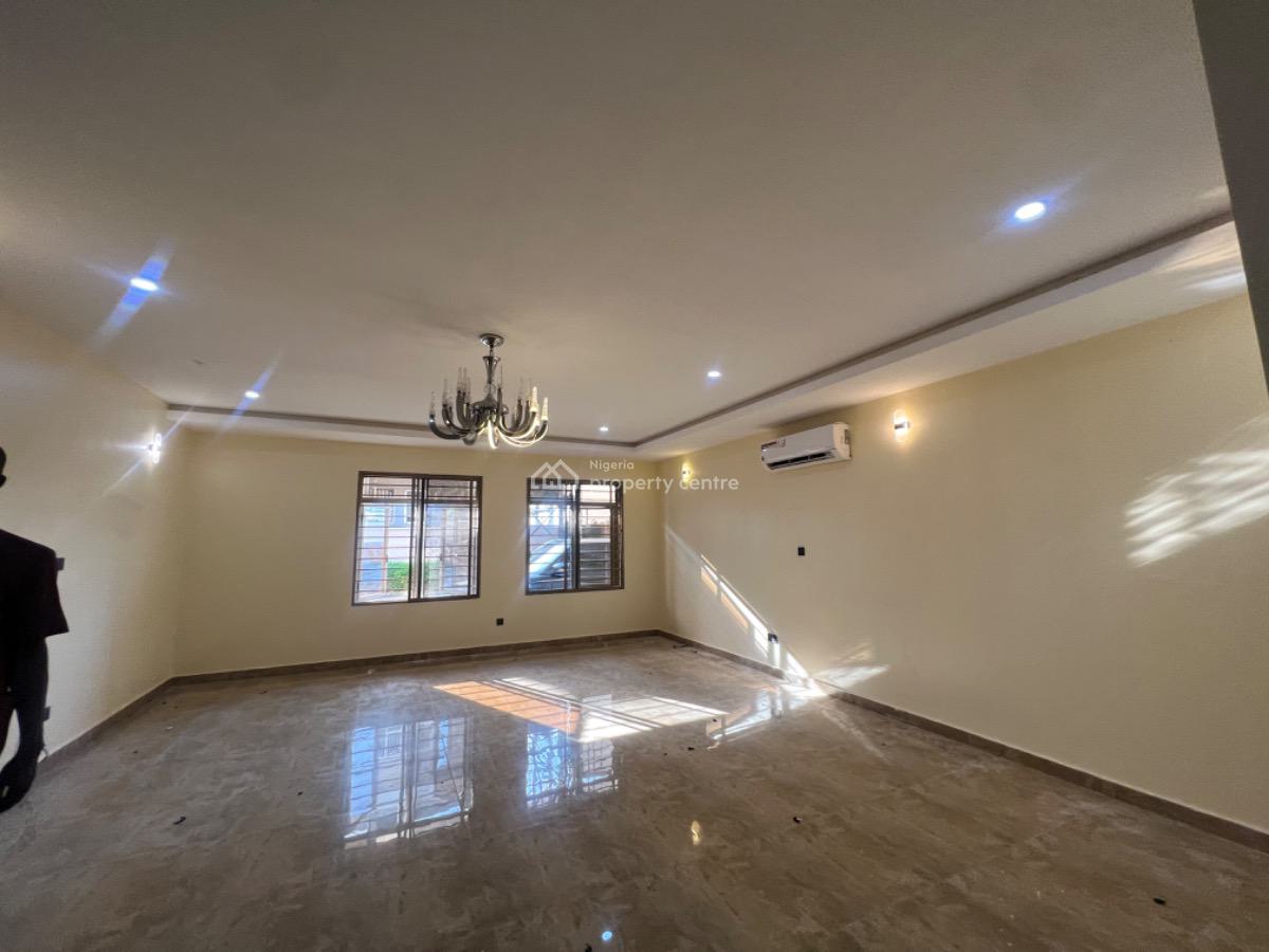 3 Bedroom Flat, Guzape District, Abuja, Flat / Apartment for Rent