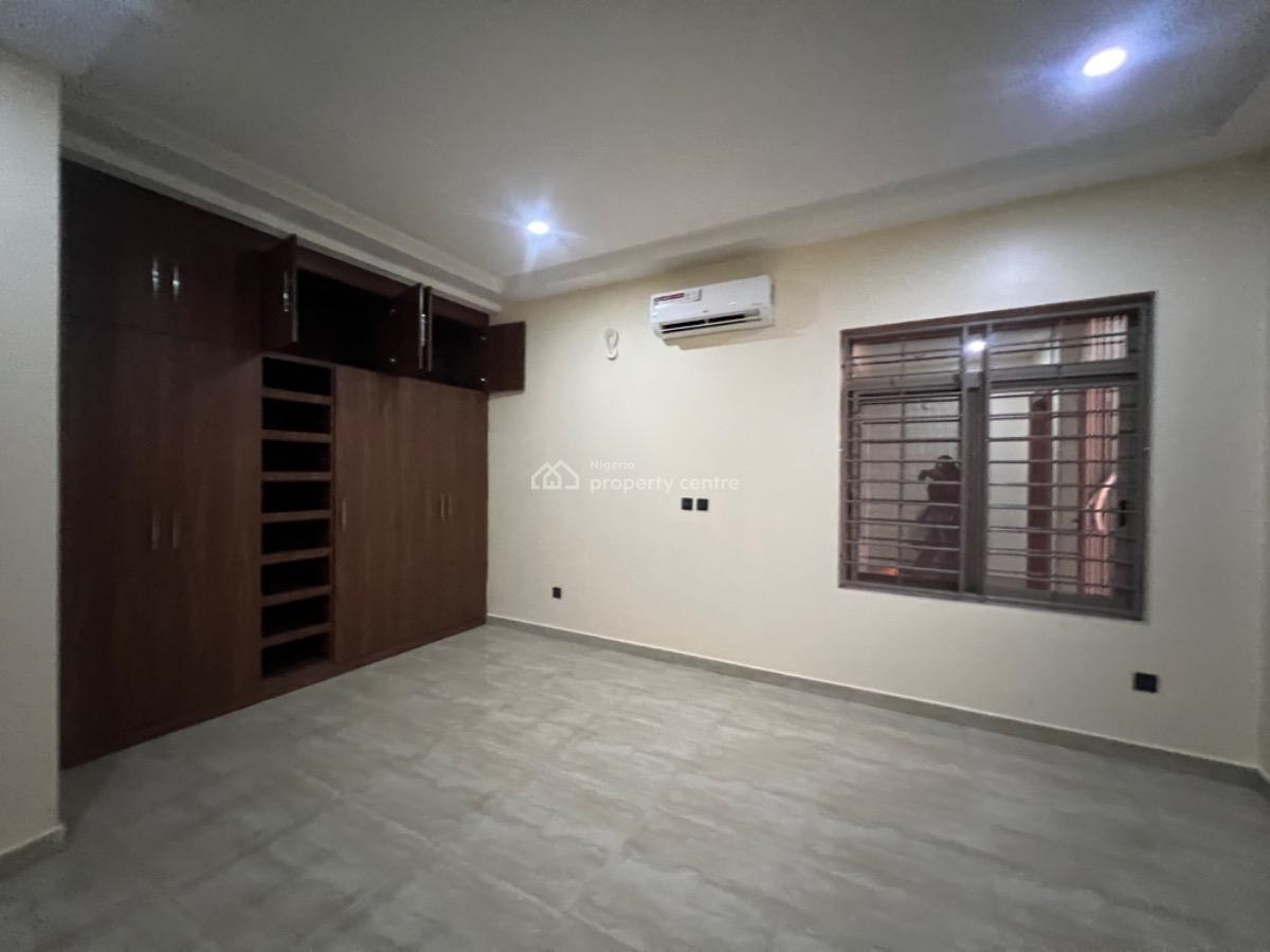3 Bedroom Flat, Guzape District, Abuja, Flat / Apartment for Rent