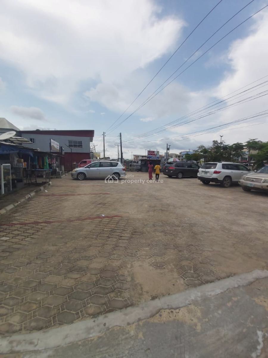 Exquisite Spacious Shopping Mall per Sqm, Sangotedo, Ajah, Lagos, Shop for Rent