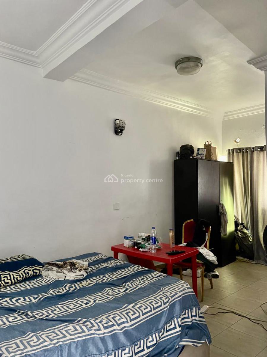 Well Maintained 2 Bedroom Apartment, Chevron Drive, Lekki, Lagos, Flat / Apartment for Sale