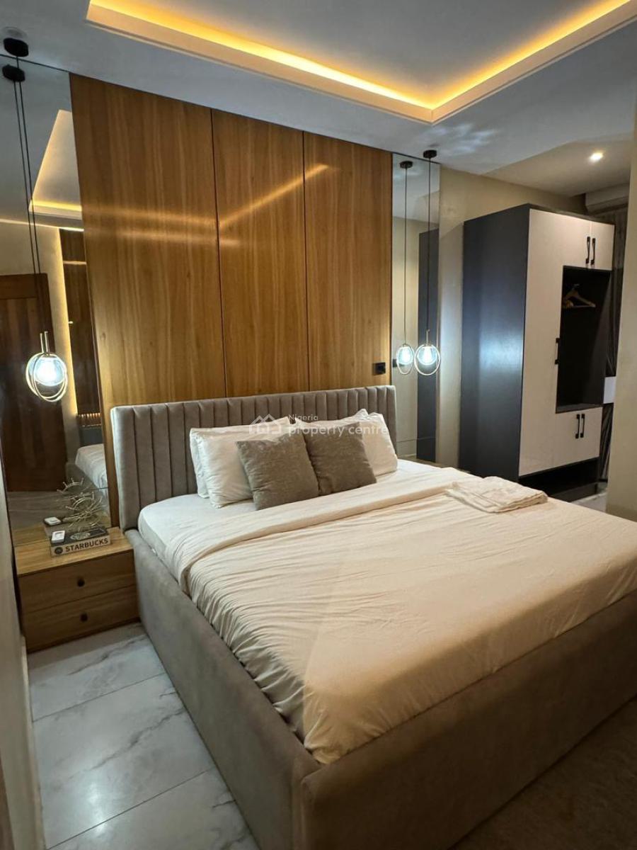 Luxury 1 Bedroom Apartment in a Serene , Calm and Beautiful Secured, Lekki Phase 1, Lekki, Lagos, Flat / Apartment Short Let