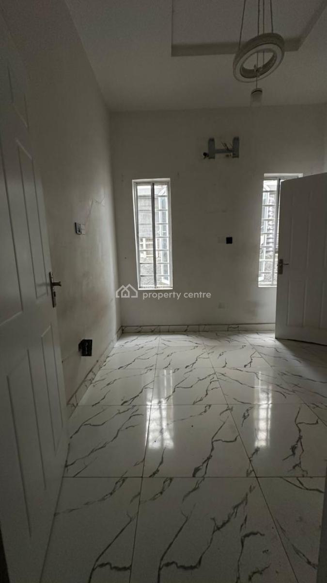 1 Room Apartment in a Secured Estate, Chevy View Estate, Lekki, Lagos, Flat / Apartment for Rent