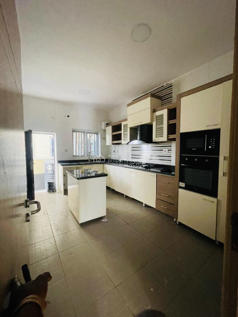 Exquisite and Very Spacious 4 Bedroom Semi Detached Duplex, Chevron, Lekki, Lagos, Semi-detached Duplex for Rent