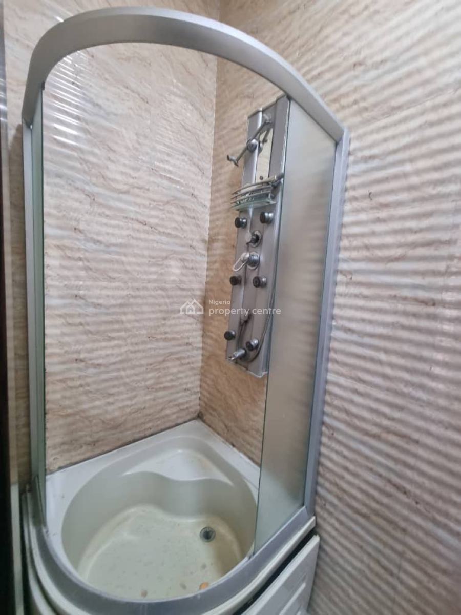 Standard Visitor Room in a Duplex, Chevy View Estate, Lekki Phase 2, Lekki, Lagos, Mini Flat (room and Parlour) for Rent