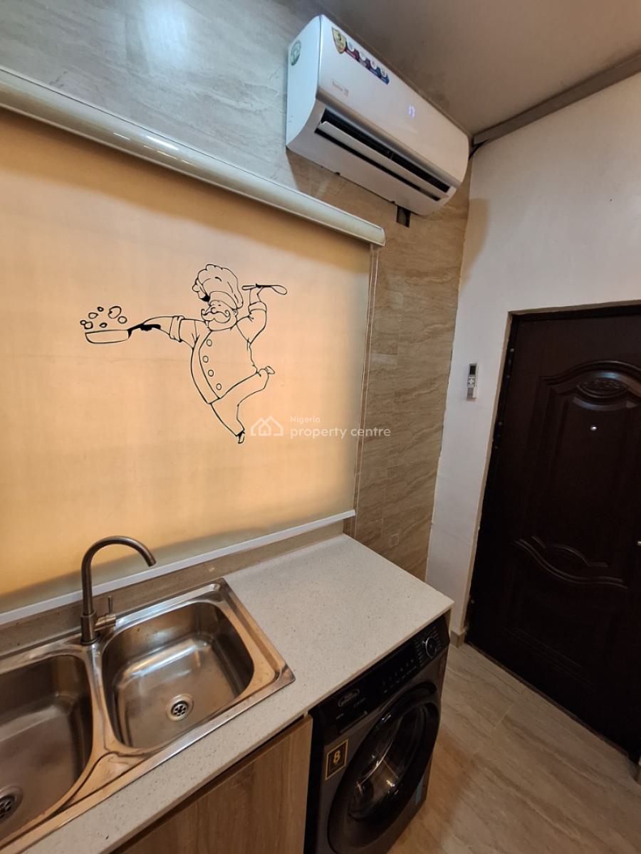 Newly Launched Luxury 4 Bedroom + Pool + Snooker + Gym, Victoria Crest V Estate, Harris Drive, Lekki, Lagos, Flat / Apartment Short Let