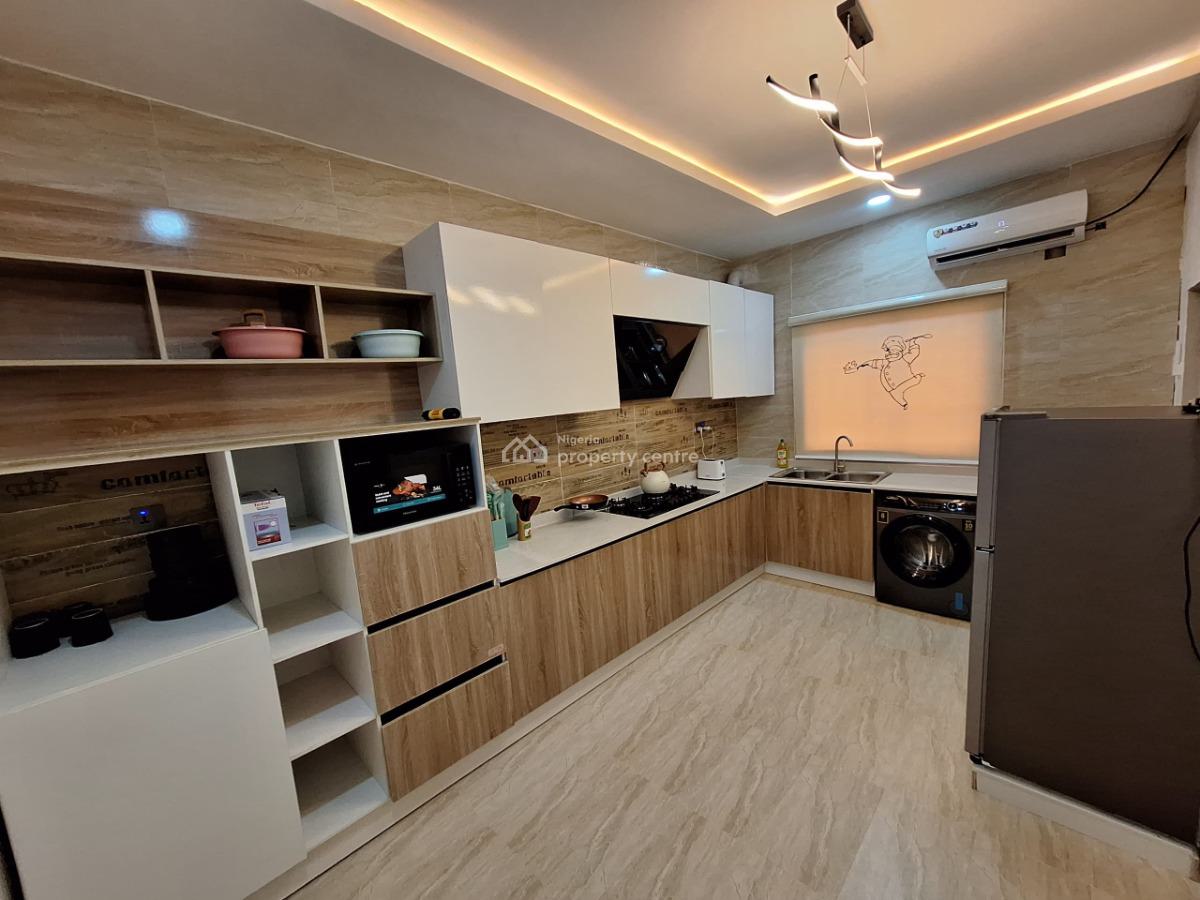 Newly Launched Luxury 4 Bedroom + Pool + Snooker + Gym, Victoria Crest V Estate, Harris Drive, Lekki, Lagos, Flat / Apartment Short Let