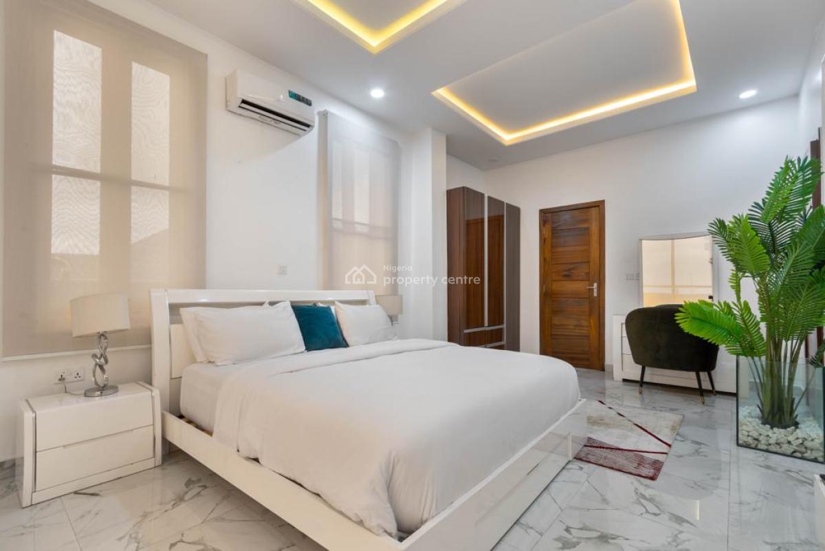 You Will Love Our 2 Bedroom Apartment with Football Table, Swimming, Lekki Phase 1, Lekki, Lagos, Flat / Apartment Short Let