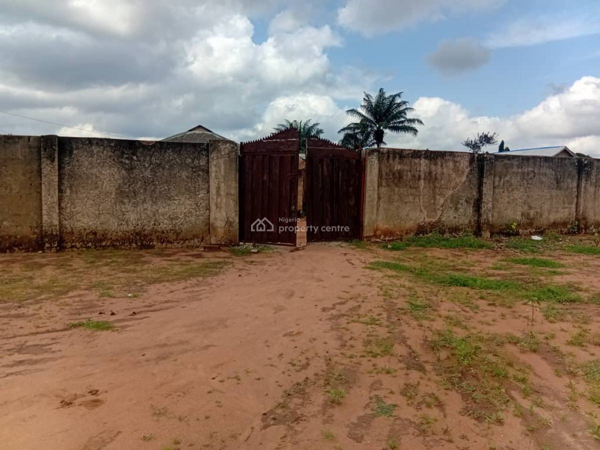 Newly Built Hotel on 4 and Half Plots of Land,fenced Round with Gates, Ogosa,idiroko, Ado-odo/ota, Ogun, Hotel / Guest House for Sale