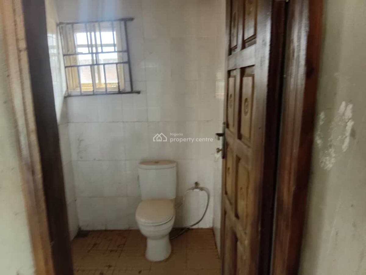 Newly Built Hotel on 4 and Half Plots of Land,fenced Round with Gates, Ogosa,idiroko, Ado-odo/ota, Ogun, Hotel / Guest House for Sale