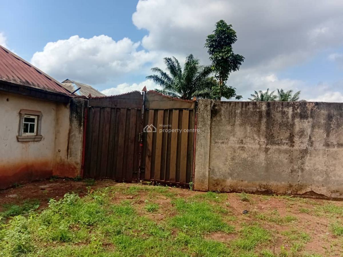 Newly Built Hotel on 4 and Half Plots of Land,fenced Round with Gates, Ogosa,idiroko, Ado-odo/ota, Ogun, Hotel / Guest House for Sale
