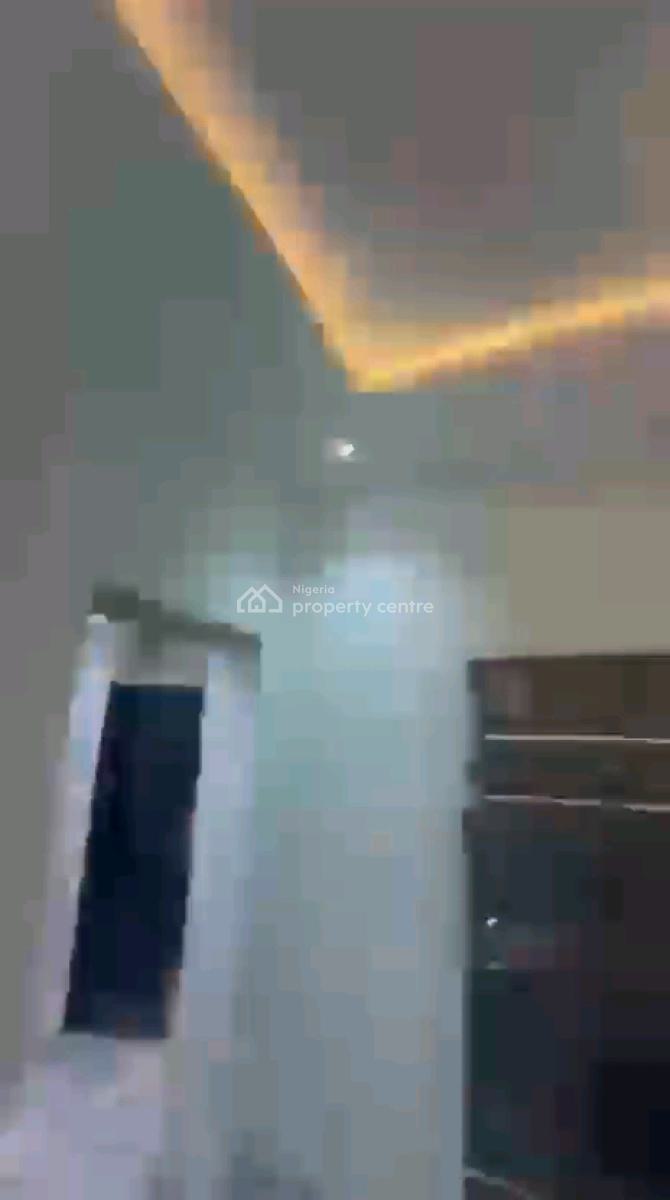 Standard and Spacious 2 Bedroom Flat, Morocco, Yaba, Lagos, Flat / Apartment for Rent