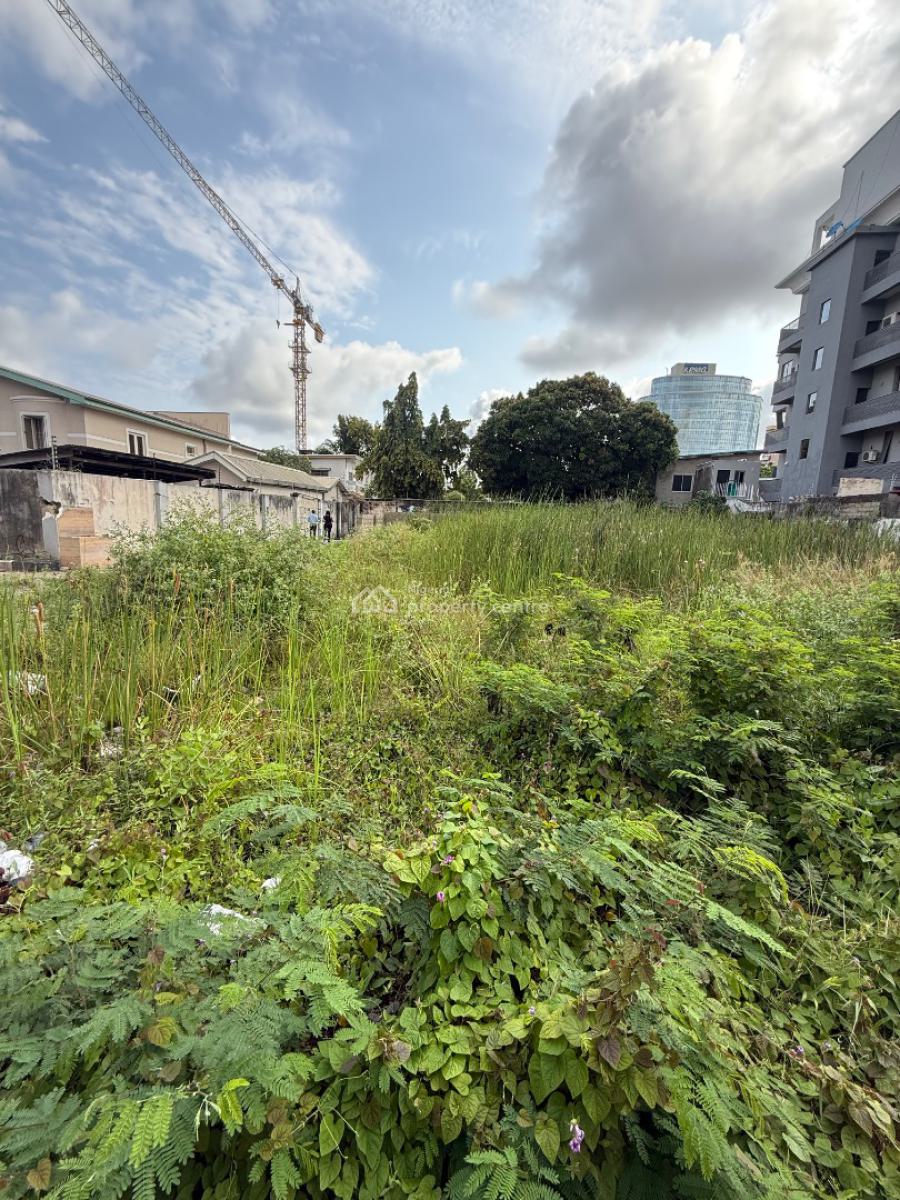 Land for Lease Bareland Measuring 950 Sqm Dry and Fenced, Victoria Island (vi), Lagos, Mixed-use Land for Rent