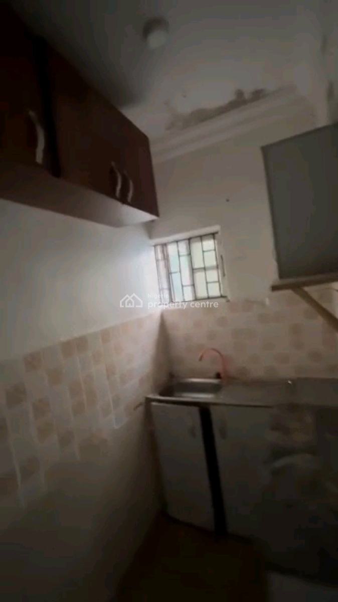 Standard and Spacious Mini Flat, Sabo, Sabo, Yaba, Lagos, Mini Flat (room and Parlour) for Rent