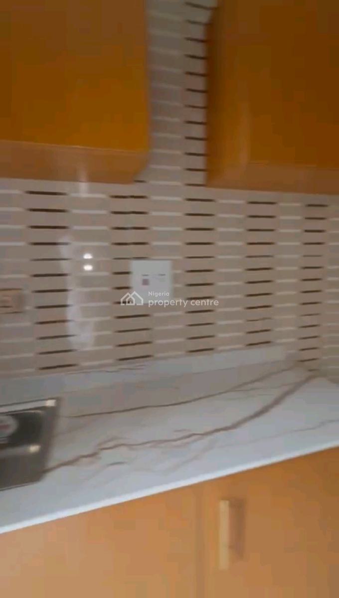 Standard and Spacious 2 Bedroom Flat, Kilo, Kilo, Surulere, Lagos, Flat / Apartment for Rent