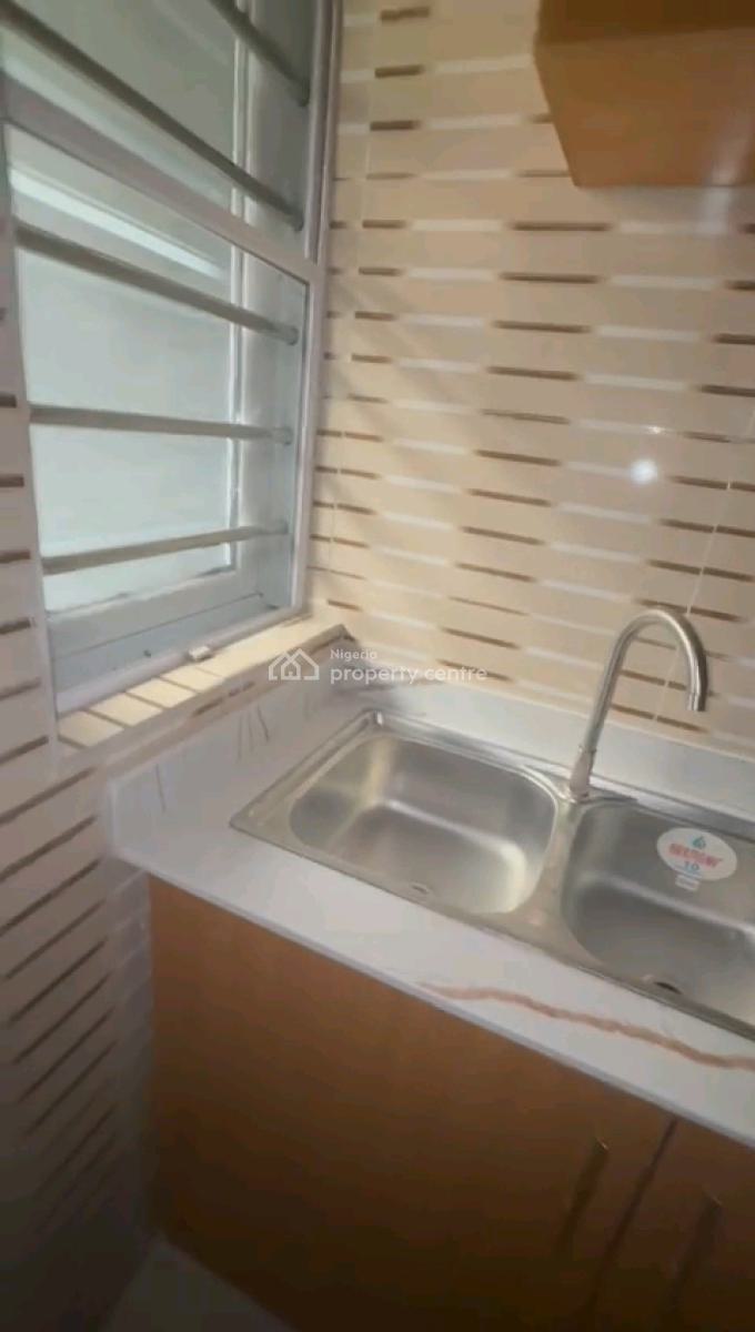 Standard and Spacious 2 Bedroom Flat, Kilo, Kilo, Surulere, Lagos, Flat / Apartment for Rent