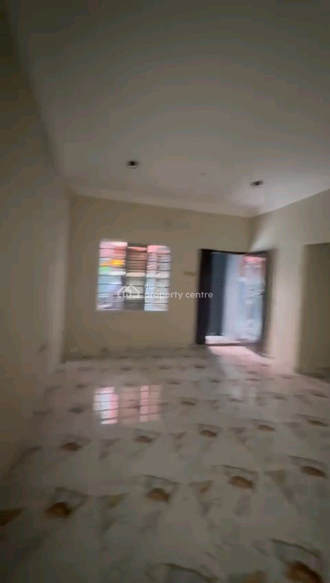 Standard and Spacious 2 Bedroom Flat, Kilo, Kilo, Surulere, Lagos, Flat / Apartment for Rent
