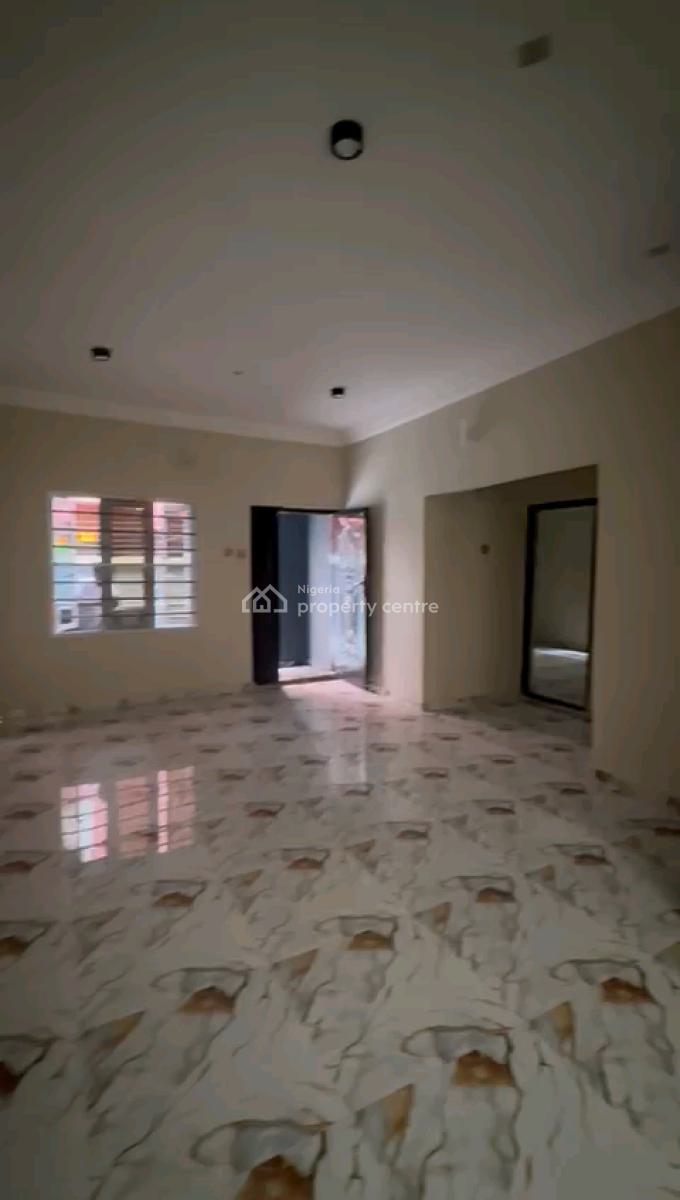 Standard and Spacious 2 Bedroom Flat, Kilo, Kilo, Surulere, Lagos, Flat / Apartment for Rent