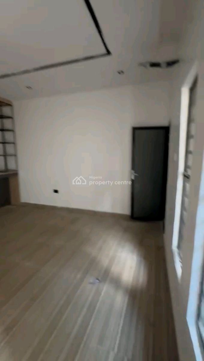 Newly Built 3 Bedroom Flat, Fadeyi, Shomolu, Lagos, Flat / Apartment for Rent