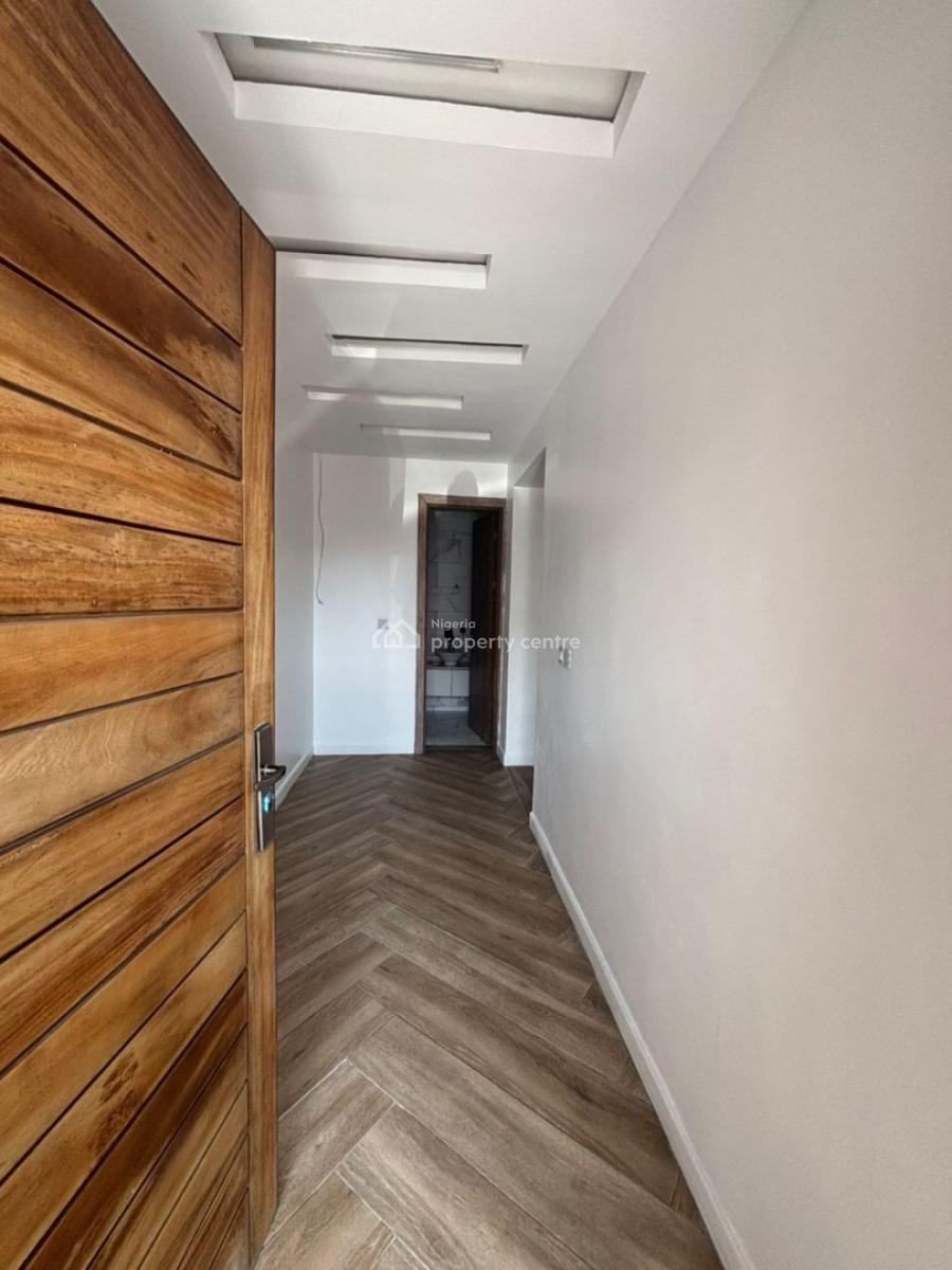 Spaciously Built 4 Bedroom Corner Unit Terrace Duplex, Oniru, Victoria Island (vi), Lagos, Terraced Duplex for Sale