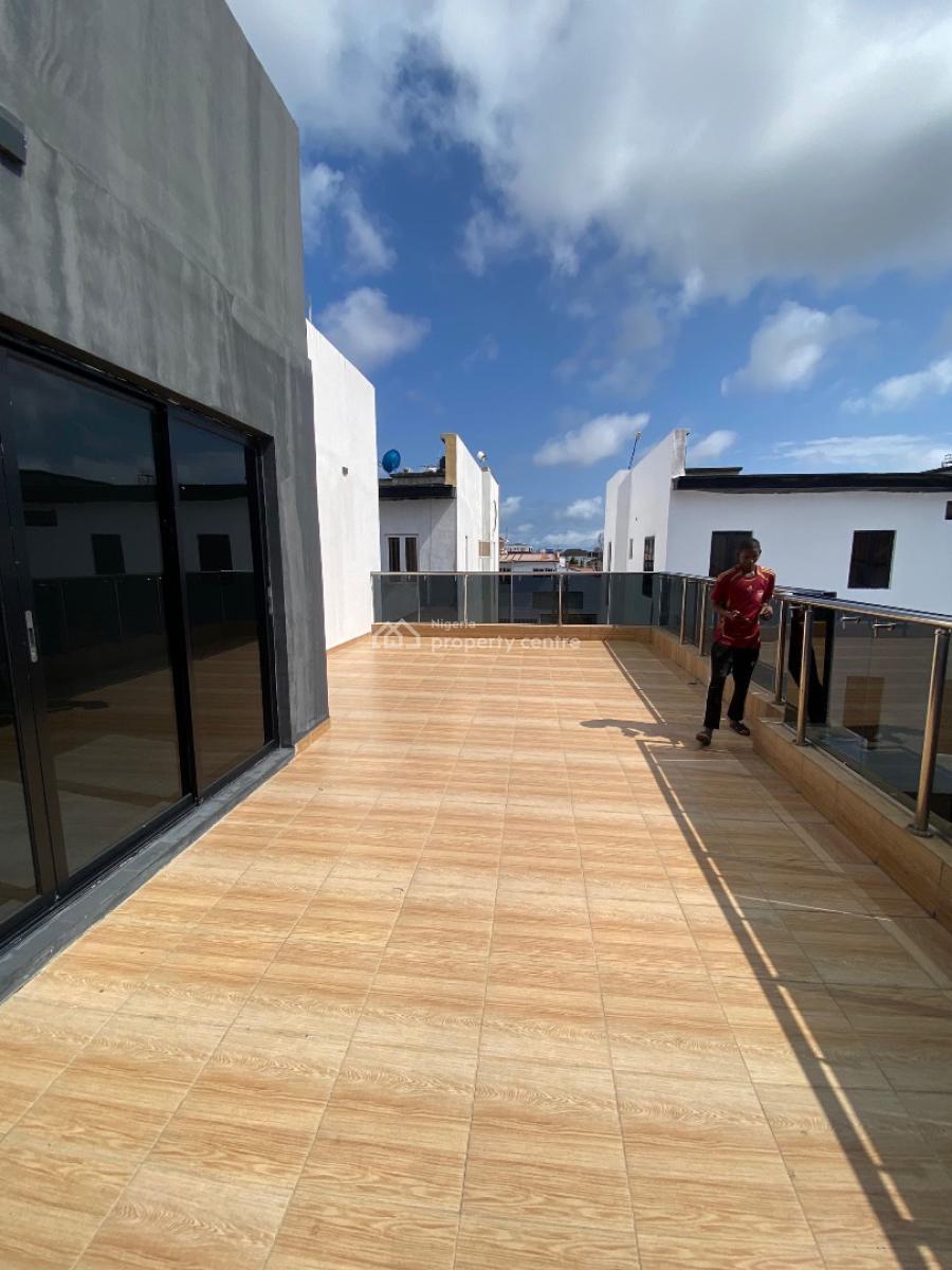 Spacious 5 Bedroom Detached Duplex with Pool, Lekki Phase 1, Lekki, Lagos, Detached Duplex for Sale