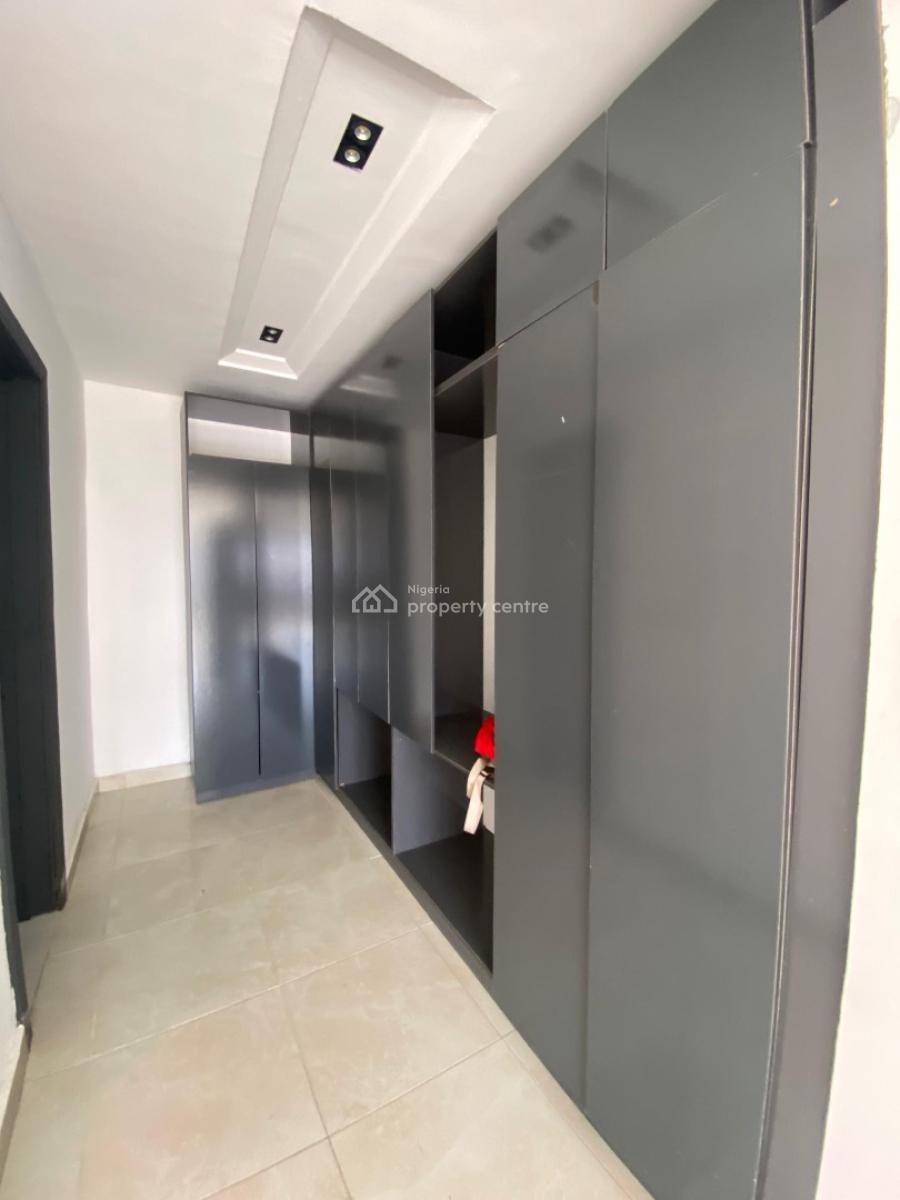 Spacious 5 Bedroom Detached Duplex with Pool, Lekki Phase 1, Lekki, Lagos, Detached Duplex for Sale