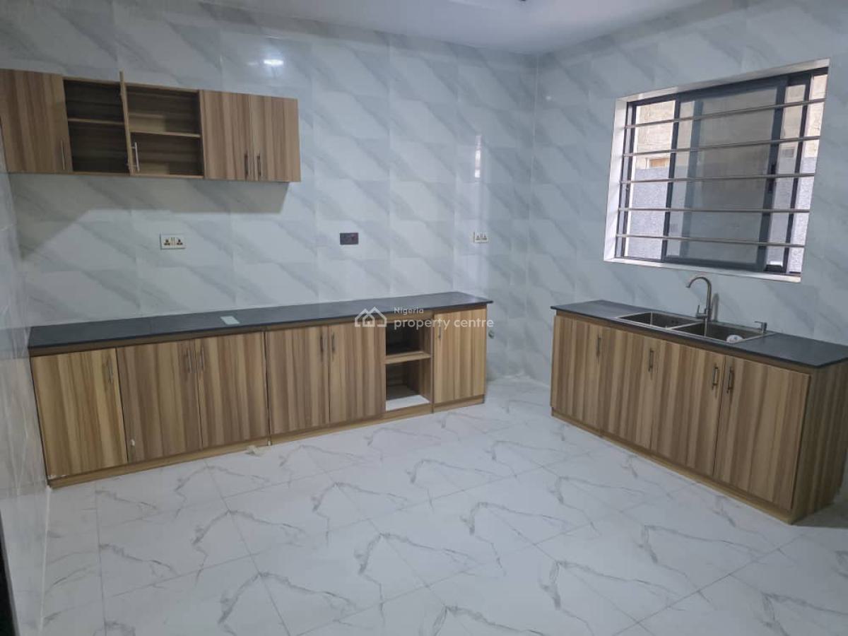 Exquisite 2 &3 Bedroom Apartment, Chevron Axis ( Very Secured and Beautiful Estate), Lekki, Lagos, Flat / Apartment for Rent