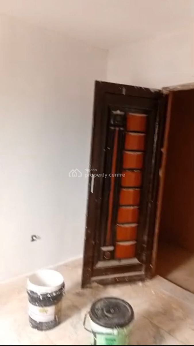Roomself Contain, Onigbongbo Maryland Lagos, Maryland, Lagos, Self Contain (single Rooms) for Rent