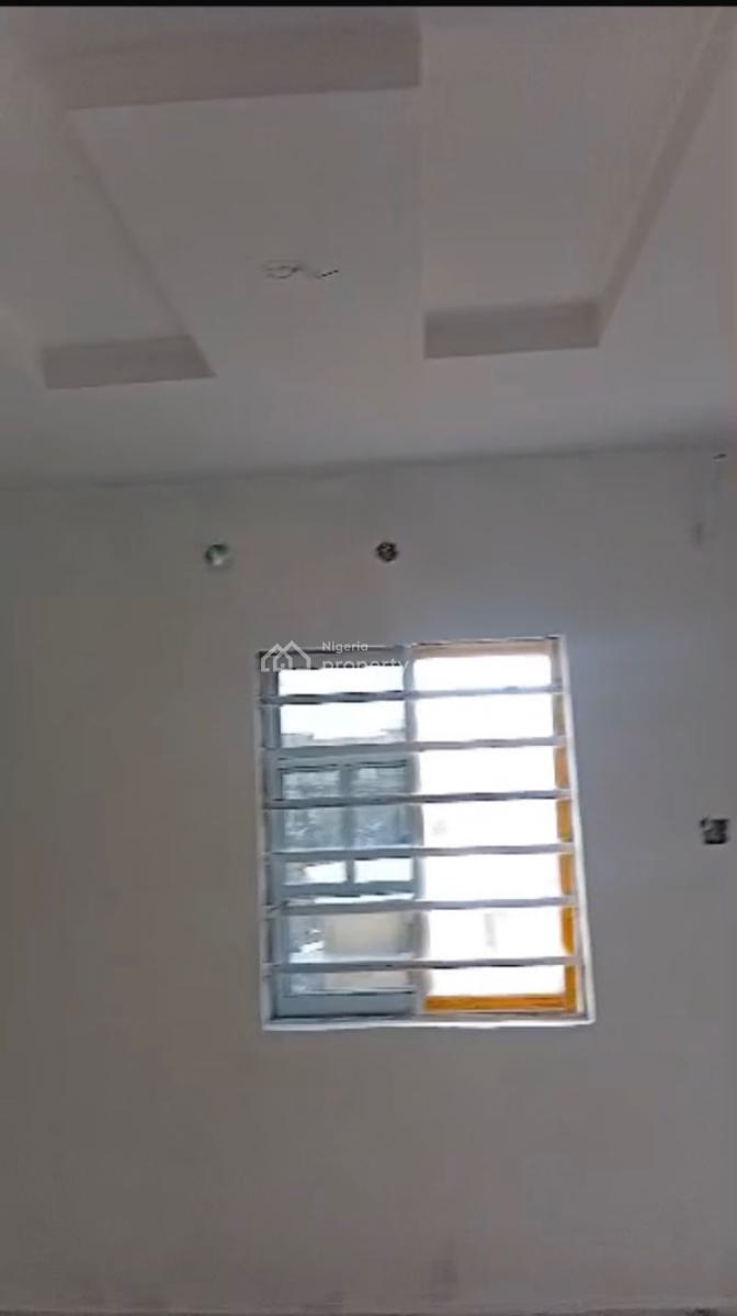 Roomself Contain, Onigbongbo Maryland Lagos, Maryland, Lagos, Self Contain (single Rooms) for Rent