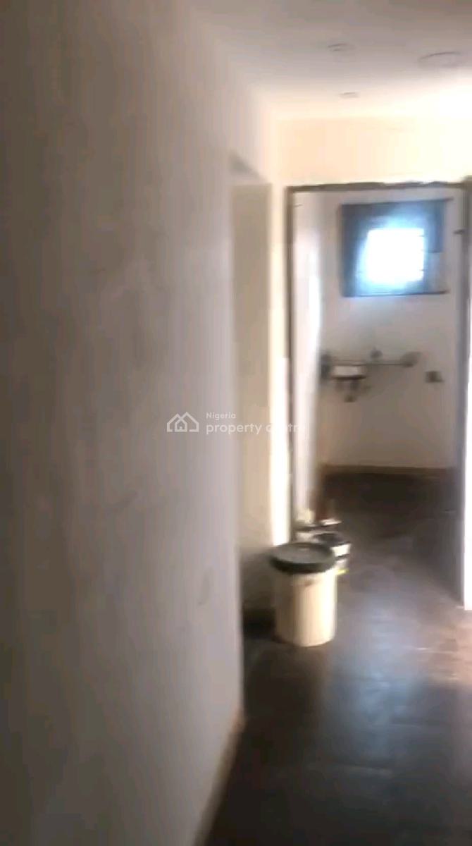 Standard and Executive Mini Flat, Isaac John, Fadeyi, Shomolu, Lagos, Mini Flat (room and Parlour) for Rent