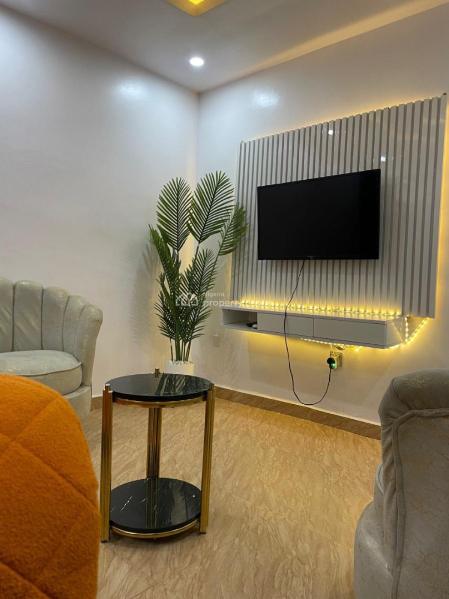 Beautifully Furnished 1 Bedroom Apartment, Adeniyi Jones, Ikeja, Lagos, Mini Flat (room and Parlour) Short Let