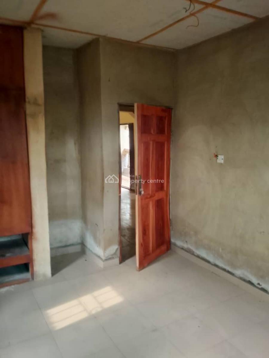 a Clean and Spacious 2 Bedroom, Lucky Fiber Road, Ikorodu, Lagos, Flat / Apartment for Rent