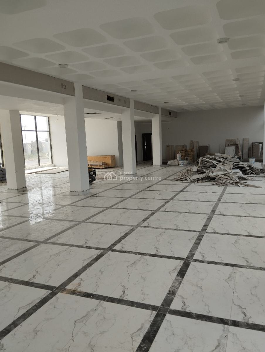 Brand New Exquisitely Built 30 Units of 50sqms Plaza/mall with 2 Halls, Gwarinpa Express Off Katampe Extention, Gwarinpa, Abuja, Plaza / Complex / Mall for Sale