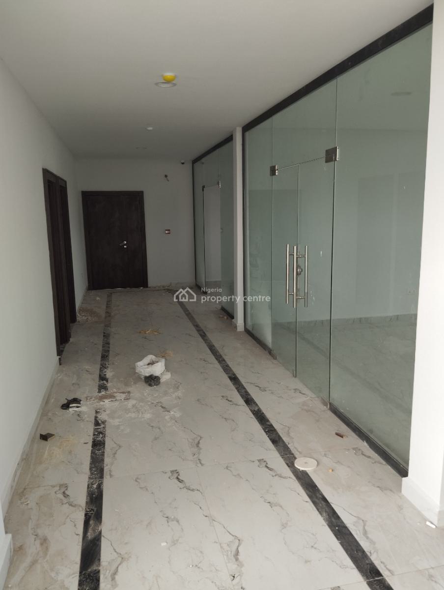 Brand New Exquisitely Built 30 Units of 50sqms Plaza/mall with 2 Halls, Gwarinpa Express Off Katampe Extention, Gwarinpa, Abuja, Plaza / Complex / Mall for Sale