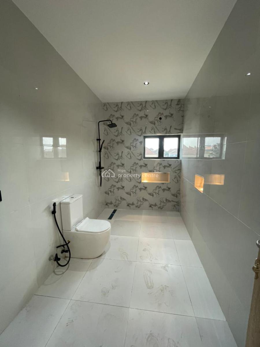 Newly Built 4 Bedrooms, 1 Room Penthouse Terraced Duplex with a Bq, Off Idris Ibrahim Crescent, Jabi, Abuja, Terraced Duplex for Sale