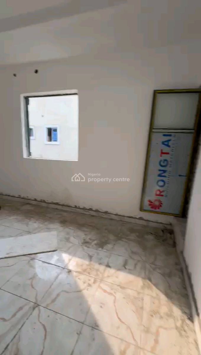 Newly Built and Spacious Mini Flat, Off Market Street, Shomolu, Lagos, Mini Flat (room and Parlour) for Rent