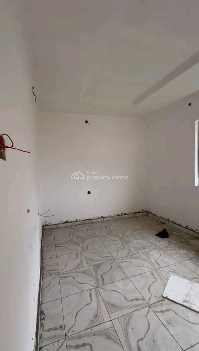 Newly Built and Spacious Mini Flat, Off Market Street, Shomolu, Lagos, Mini Flat (room and Parlour) for Rent