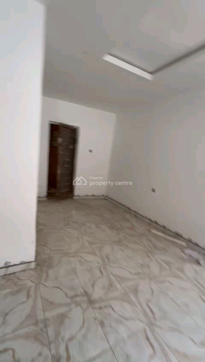 Newly Built and Spacious Mini Flat, Off Market Street, Shomolu, Lagos, Mini Flat (room and Parlour) for Rent