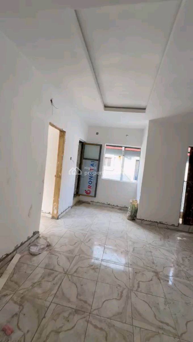 Newly Built and Spacious Mini Flat, Off Market Street, Shomolu, Lagos, Mini Flat (room and Parlour) for Rent