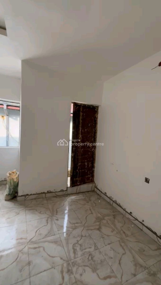 Newly Built and Spacious Mini Flat, Off Market Street, Shomolu, Lagos, Mini Flat (room and Parlour) for Rent