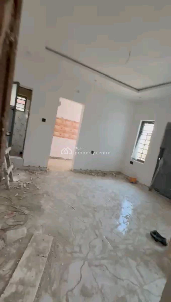 Newly Built and Spacious Mini Flat, Off Market Street, Shomolu, Lagos, Mini Flat (room and Parlour) for Rent