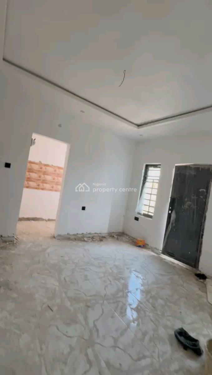 Newly Built and Spacious Mini Flat, Off Market Street, Shomolu, Lagos, Mini Flat (room and Parlour) for Rent