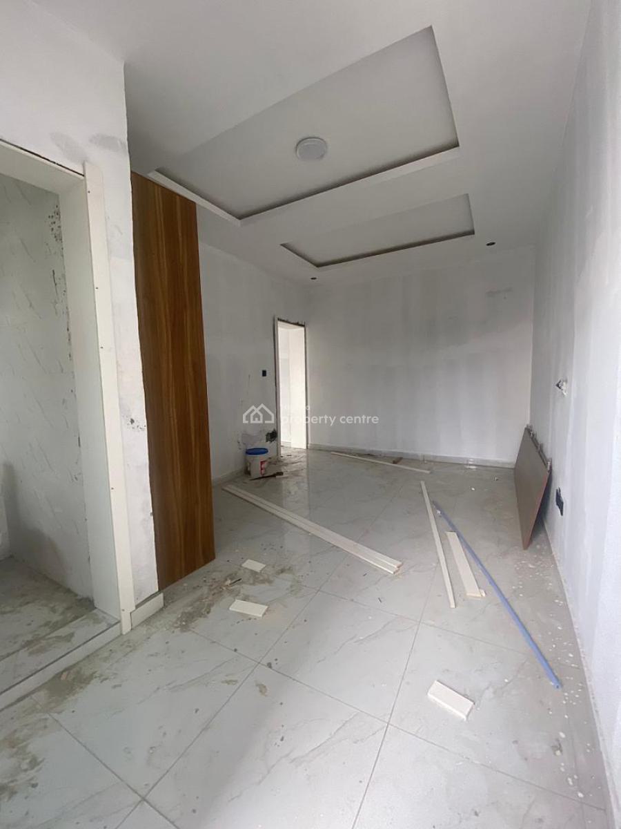 Classic Apartment Phase 2: Ikate-lekki 1, Ikate, Ikate Elegushi, Lekki, Lagos, Mini Flat (room and Parlour) for Sale