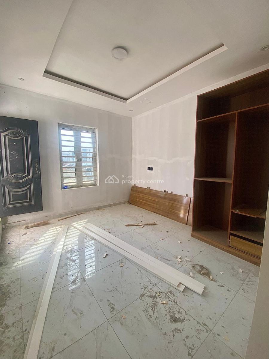 Classic Apartment Phase 2: Ikate-lekki 1, Ikate, Ikate Elegushi, Lekki, Lagos, Mini Flat (room and Parlour) for Sale