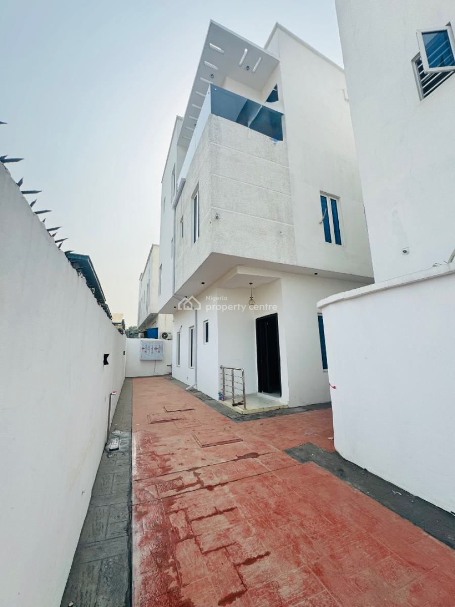Exquisitely Built 5 Bedroom Fully Detached Duplex with a Room Bq, Omole Phase 1, Ikeja, Lagos, Detached Duplex for Sale