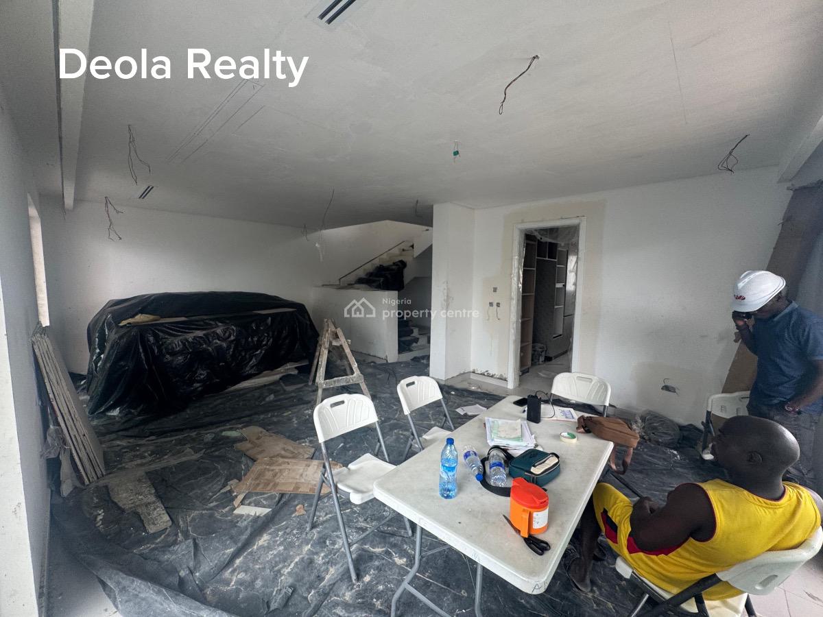 Luxurious 5 Bedrooms Townhouse with Pool and Private Elevator, Parkview, Ikoyi, Lagos, Detached Duplex for Sale