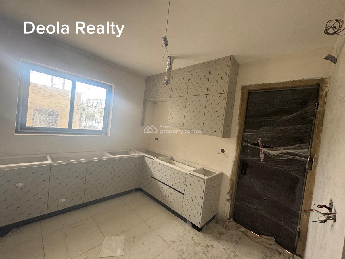 Luxurious 5 Bedrooms Townhouse with Pool and Private Elevator, Parkview, Ikoyi, Lagos, Detached Duplex for Sale