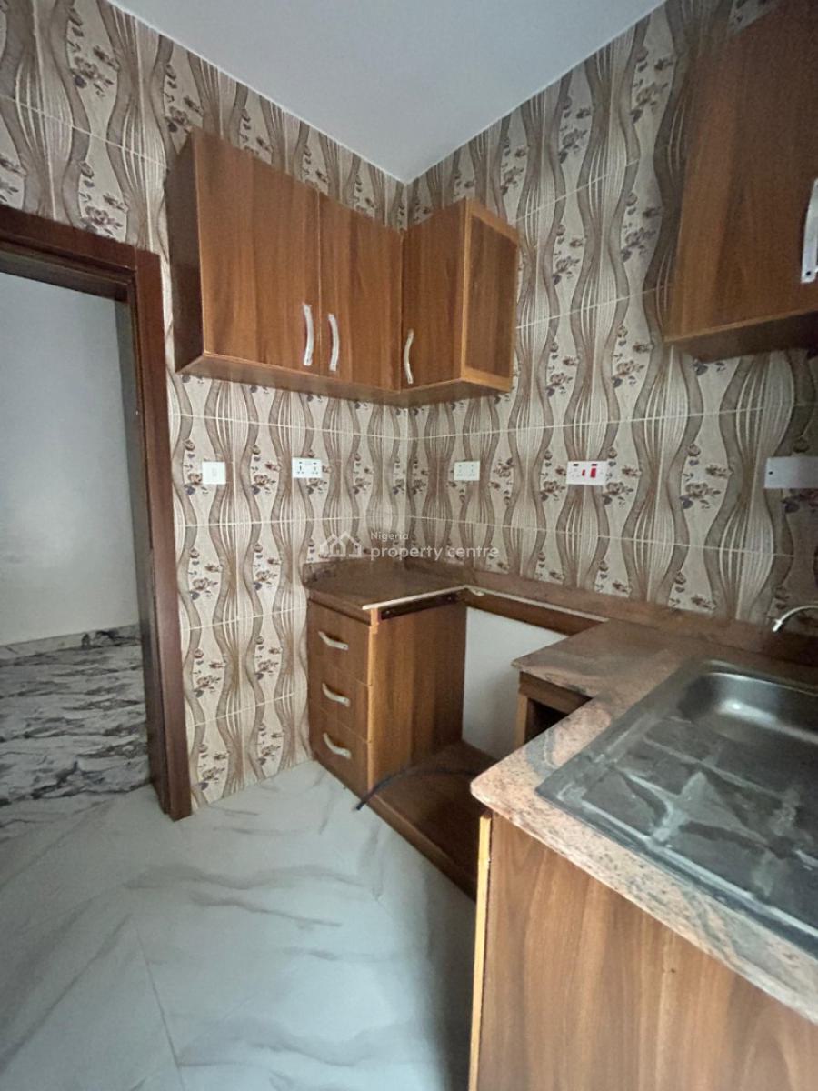 Spacious 3bedroom Flat with Bq at Main Lekki Phase 1, Lekki Phase 1 By Adeb, Lekki Phase 1, Lekki, Lagos, House for Rent