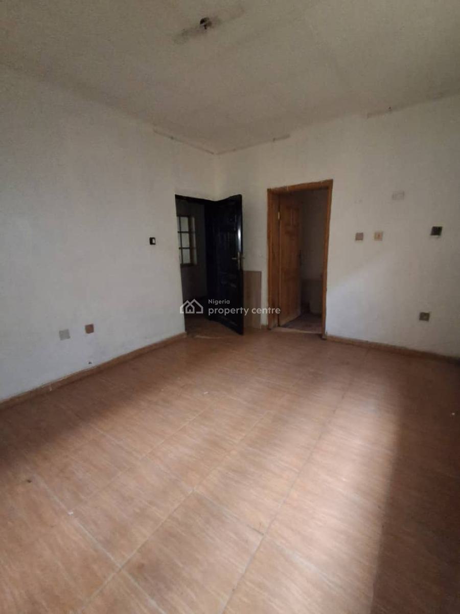 Massive Shared Apartment  in a Call Access Estate  Interlocking Road, Badore Ajah Lekki, Ajah, Lagos, Self Contain (single Rooms) for Rent