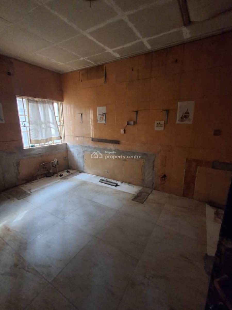 Massive Shared Apartment  in a Call Access Estate  Interlocking Road, Badore Ajah Lekki, Ajah, Lagos, Self Contain (single Rooms) for Rent